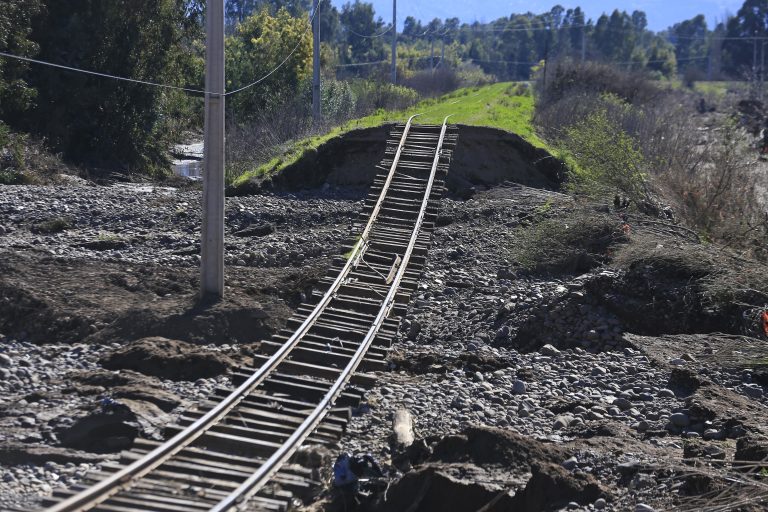 Ramal Talca-Constitución espera trabajos de recuperación de la línea