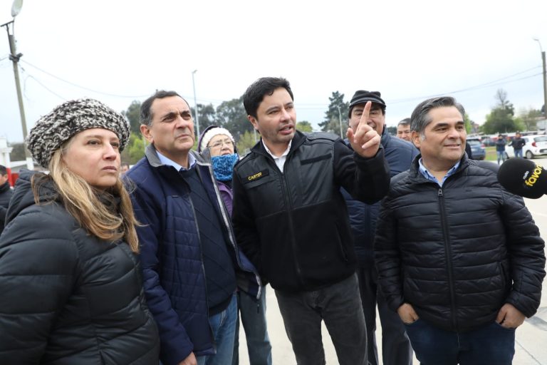 Municipalidad de La Florida llegó con ayuda para damnificados curicanos