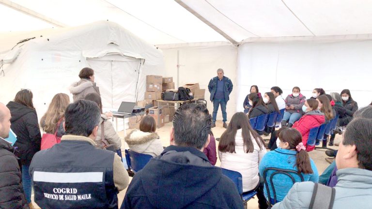 Funcionarios del Hospital de Licantén participaron en reunión informativa