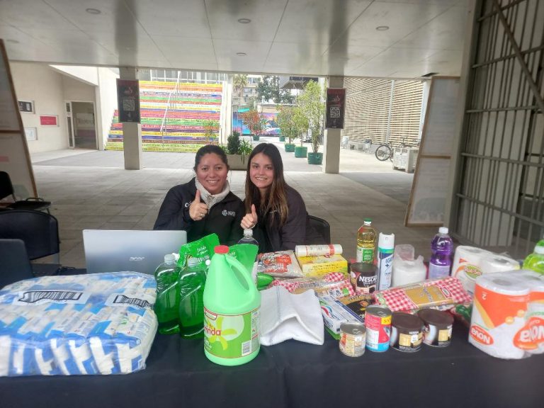 Sigue campaña solidaria para afectados en Curicó