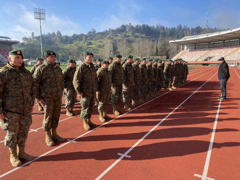 Militares se despliegan en el Maule Norte ejecutando labores de apoyo