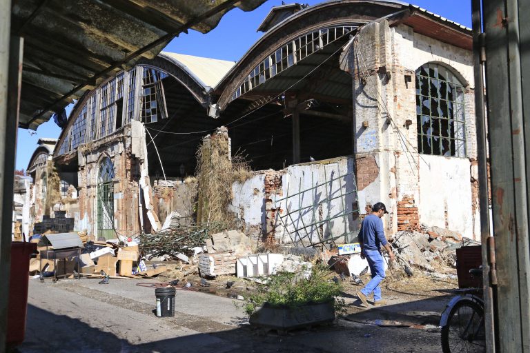 Fracasó licitación pública para reconstruir el Mercado Central