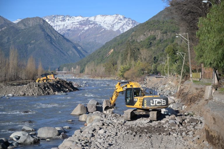 Buscan apoyo para restablecer conectividad en Romeral