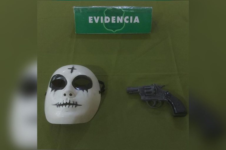 Frustran robo a colegio Los Conquistadores de Curicó