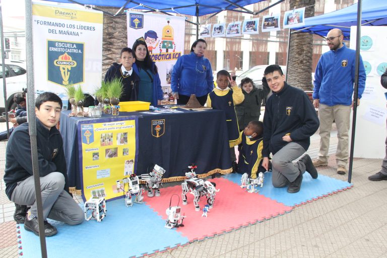 Establecimientos de la red municipal participaron en una muestra del Sistema de Admisión Escolar