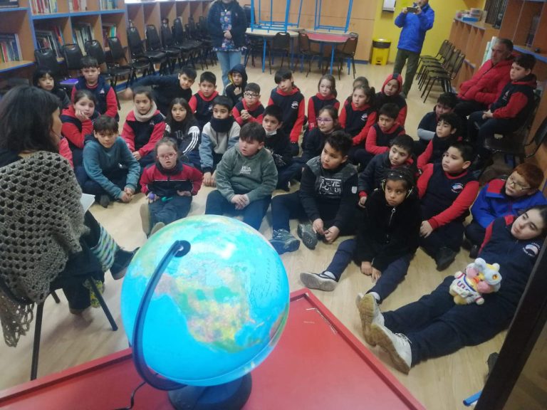 Escuelas afectadas por inundaciones retoman clases