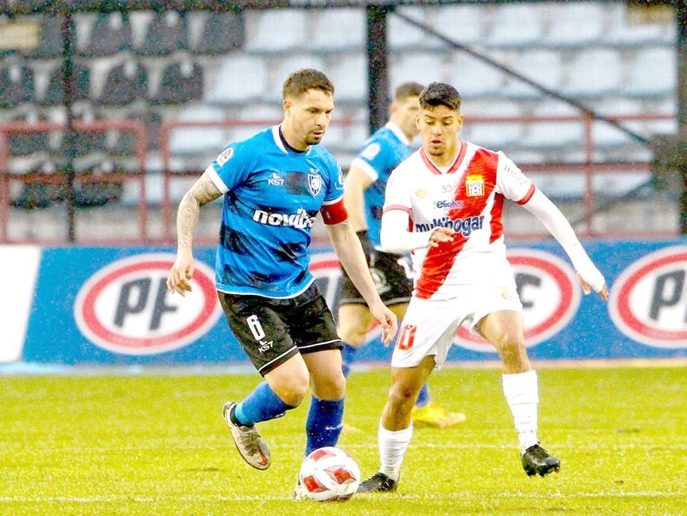 El Curi tropieza y entra en zona de descenso