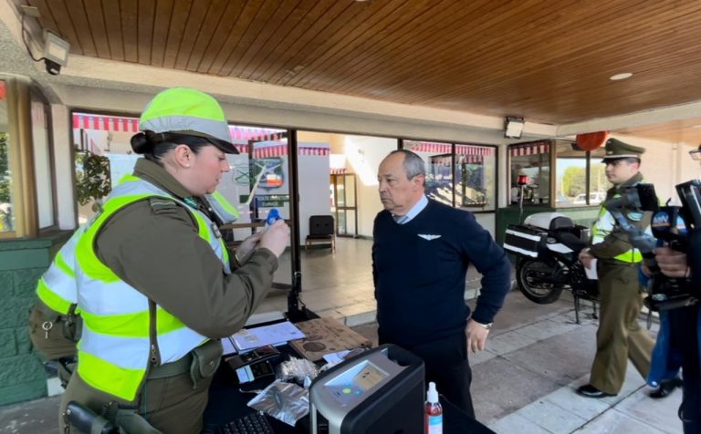 Carabineros realizó más de dos mil 400 controles vehiculares y de identidad