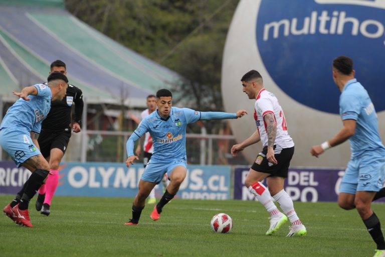 No levantan cabeza y siguen en el fondo