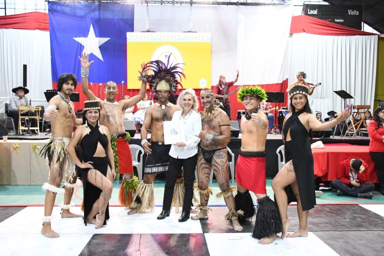 Grupo Tao’a llega a Molina con todo el ritmo y tradiciones de Rapa Nui