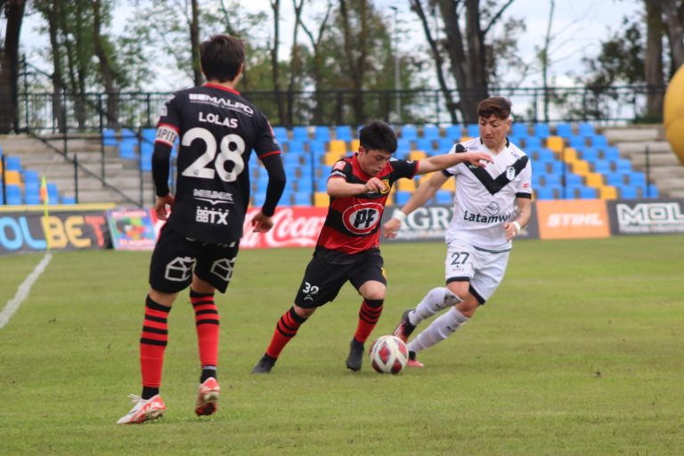 Rangers se mantiene en zona peligrosa