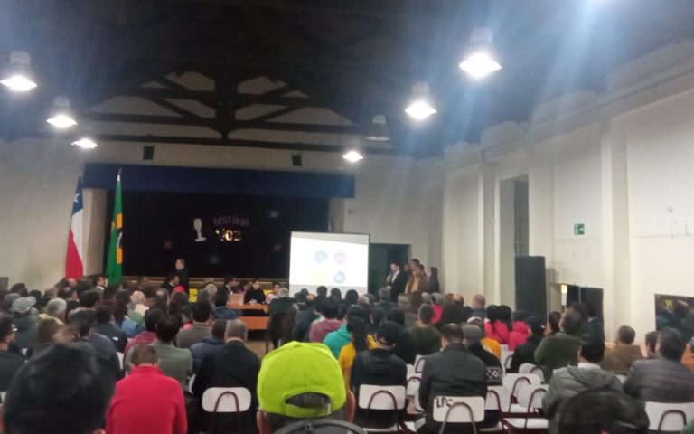 El Curi tuvo una candente asamblea de socios