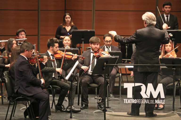 Teatro Regional del Maule celebró 18 años con presentación de la Orquesta Clásica del Maule