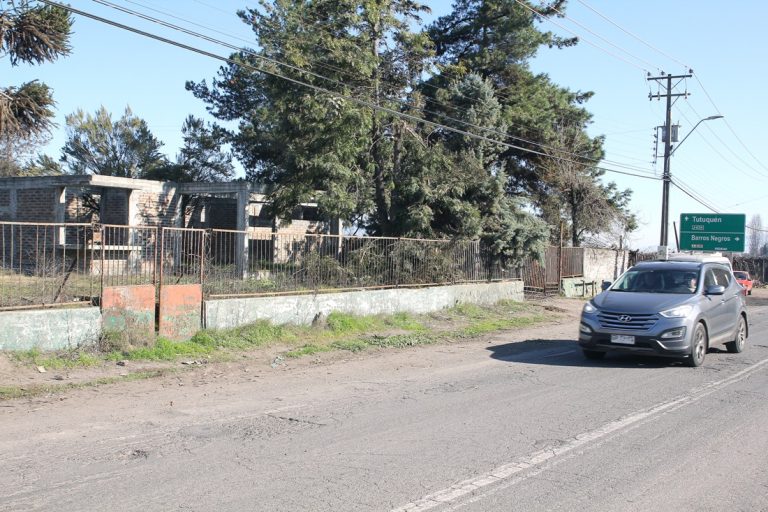 Buscan impulsar estudio de prefactibilidad en terreno del cementerio indígena de Tutuquén