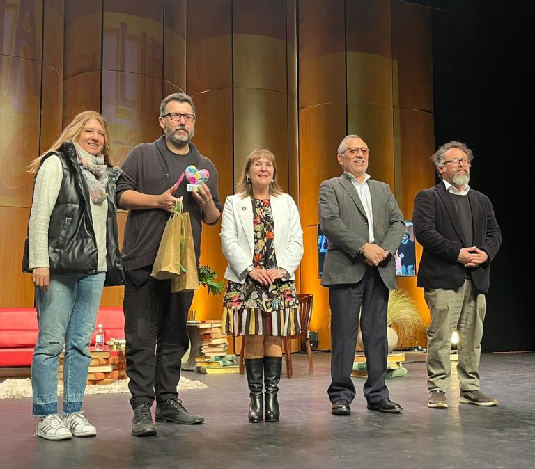 Alberto Fuguet: “Siento que se puede llegar a más personas escribiendo”