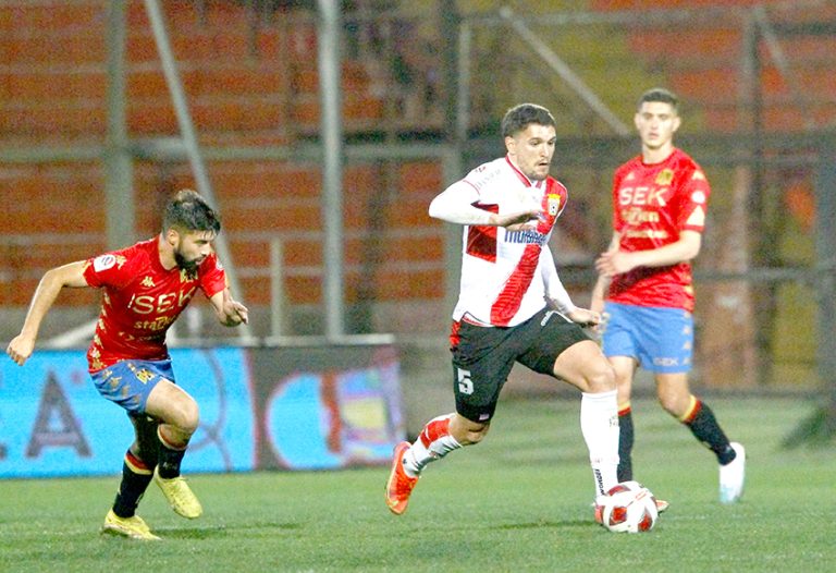 Análisis al nuevo Curicó Unido de Miguel Riffo