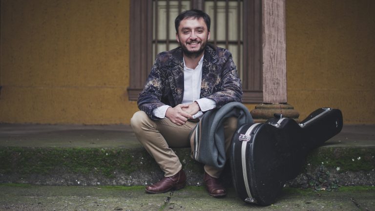 Músico maulino presentó su segundo disco como solista