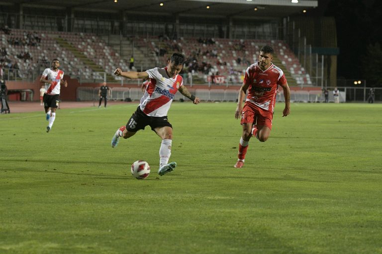 Pausa, vuelve el fútbol y nueva pausa