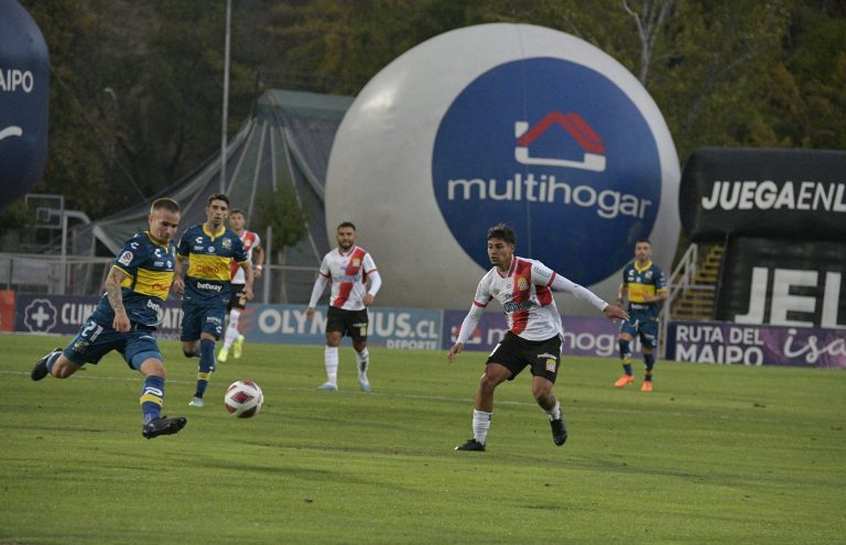 Curicó Unido en tierra de definiciones