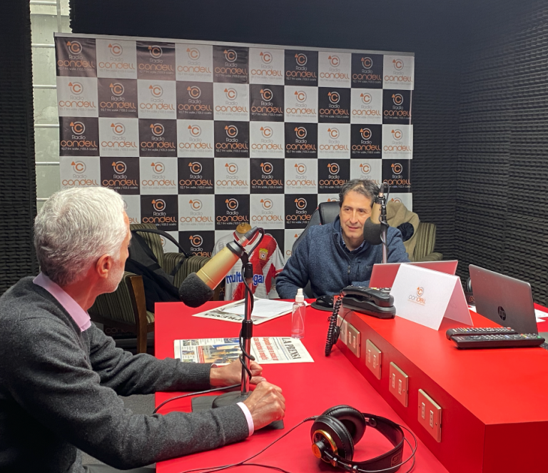 Director y coeditor abordaron los 125 años de diario La Prensa