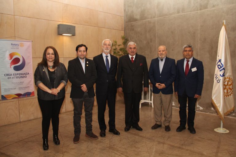 Rotary Club de Curicó brinda homenaje a medios de comunicación