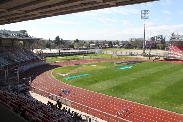 Recursos aprobados por el CORE permitirán “finalizar” el estadio La Granja
