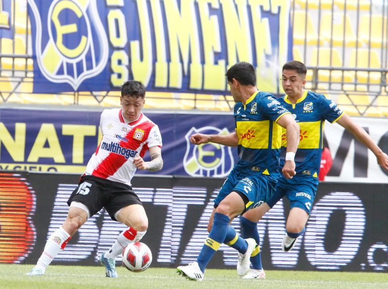 Empate que complica las aspiraciones curicanas