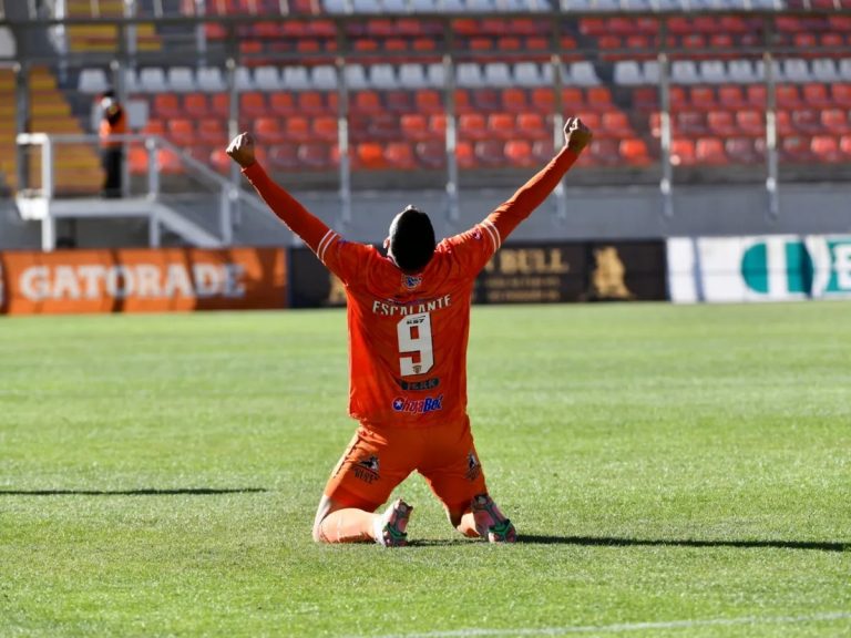 Emoción y más refuerzos en el Curi