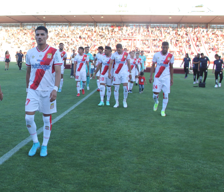El nuevo director técnico debiese definirse en los próximos días