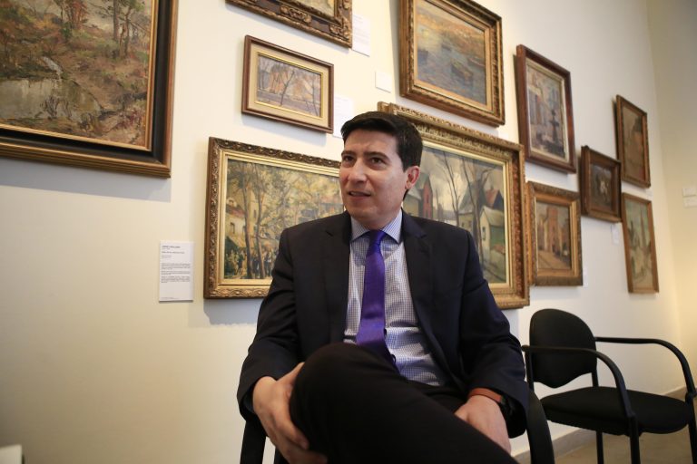 Xavier Altamirano: “Al haber deudas pendientes, no podemos mirar nuestro pasado con tranquilidad”