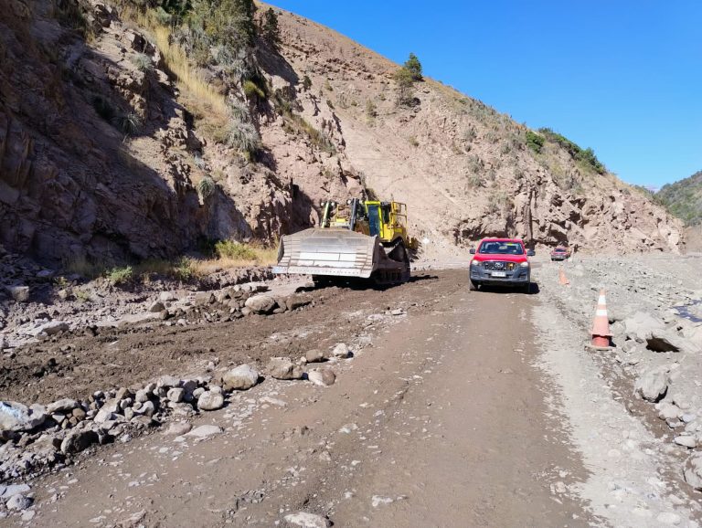 Avanza trabajo para recuperar la ruta hacia el Paso Vergara