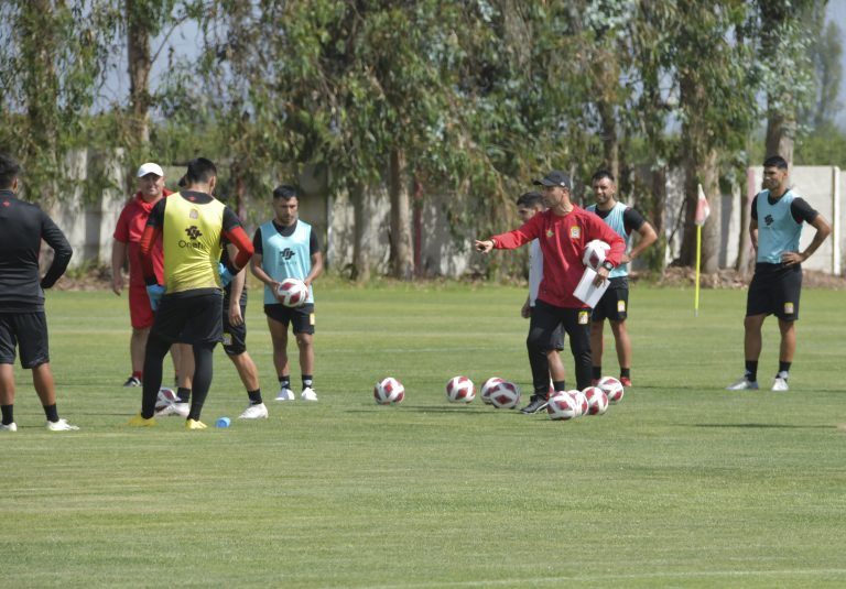 Primer trabajo en cancha del Curi