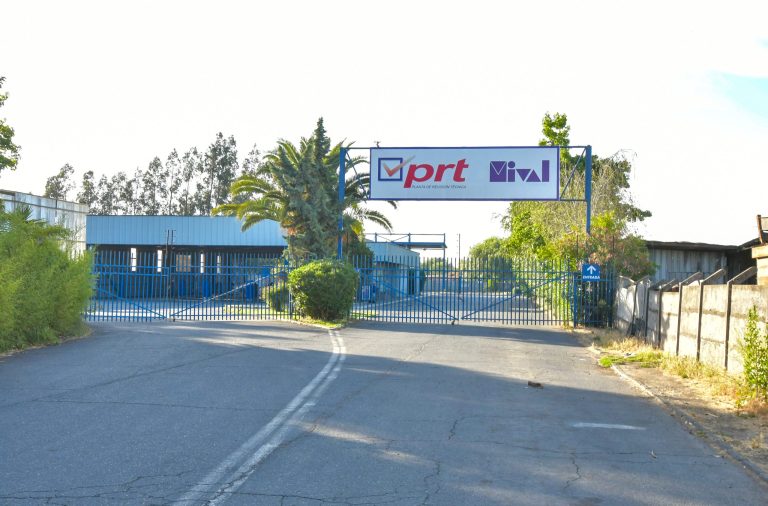 Trabajan para habilitar planta de revisión técnica que fue cerrada