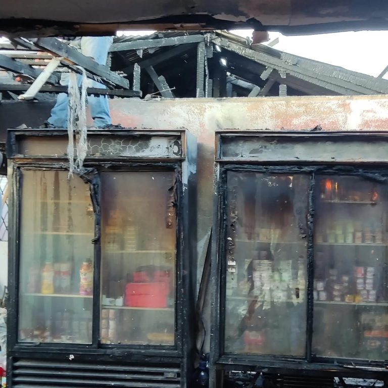 Gimnasio, local comercial y una casa fueron afectados por siniestro