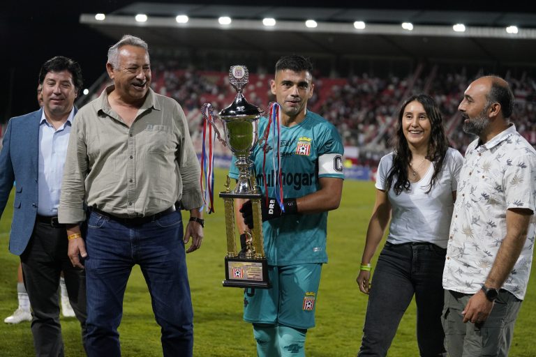 Curicó Unido celebra 51 años de vida