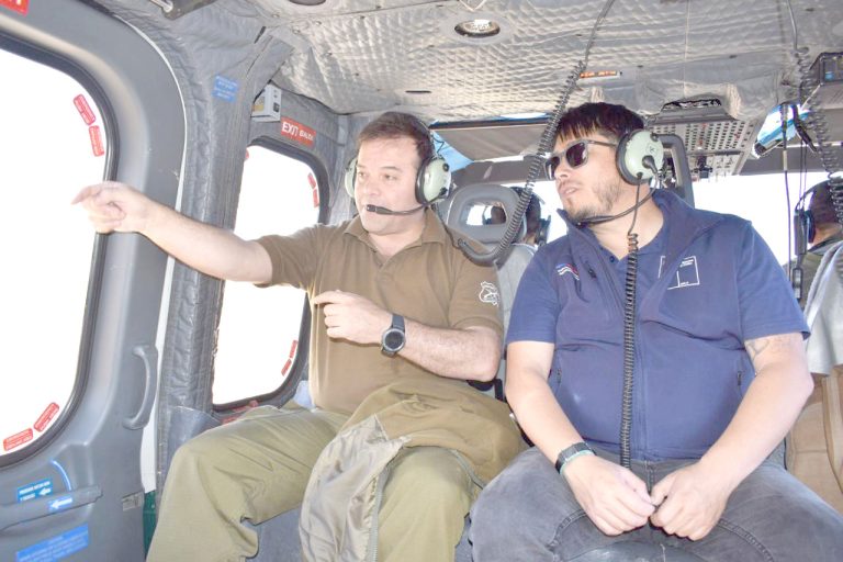 Prefecto de Carabineros junto al delegado sobrevoló el Paso Internacional Vergara