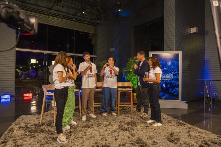 Reúnen más de seis mil millones de pesos para ir en ayuda de familias damnificadas