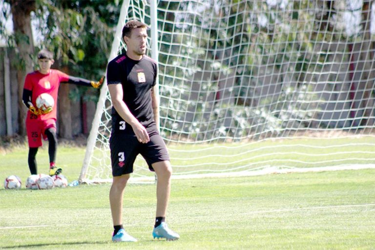 Albirrojos volvieron a entrenar