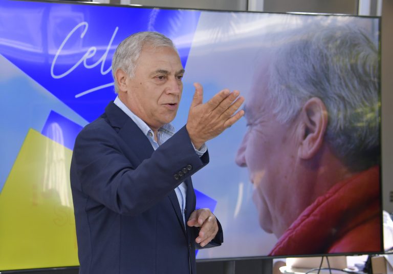 Celso Morales oficializó su candidatura como alcalde por la comuna de Curicó