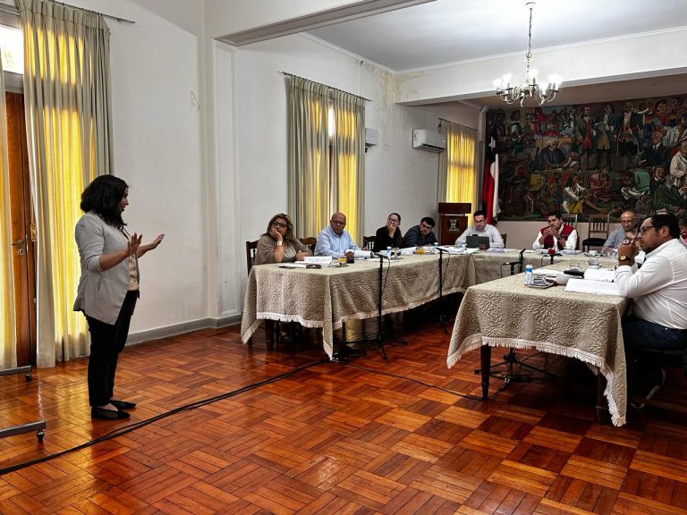 Senda expone nuevo modelo de gestión local