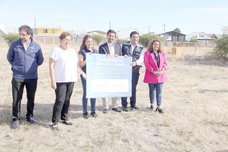 Bienes Nacionales entregó terreno  al Serviu para construir casas