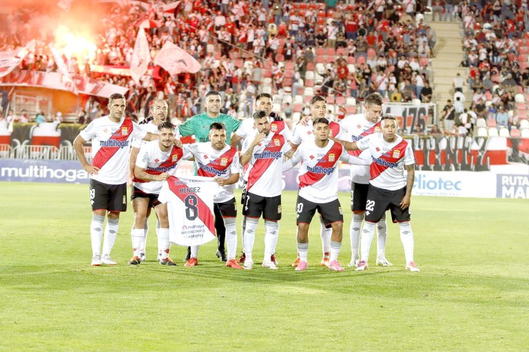 Van por su primer triunfo como visita