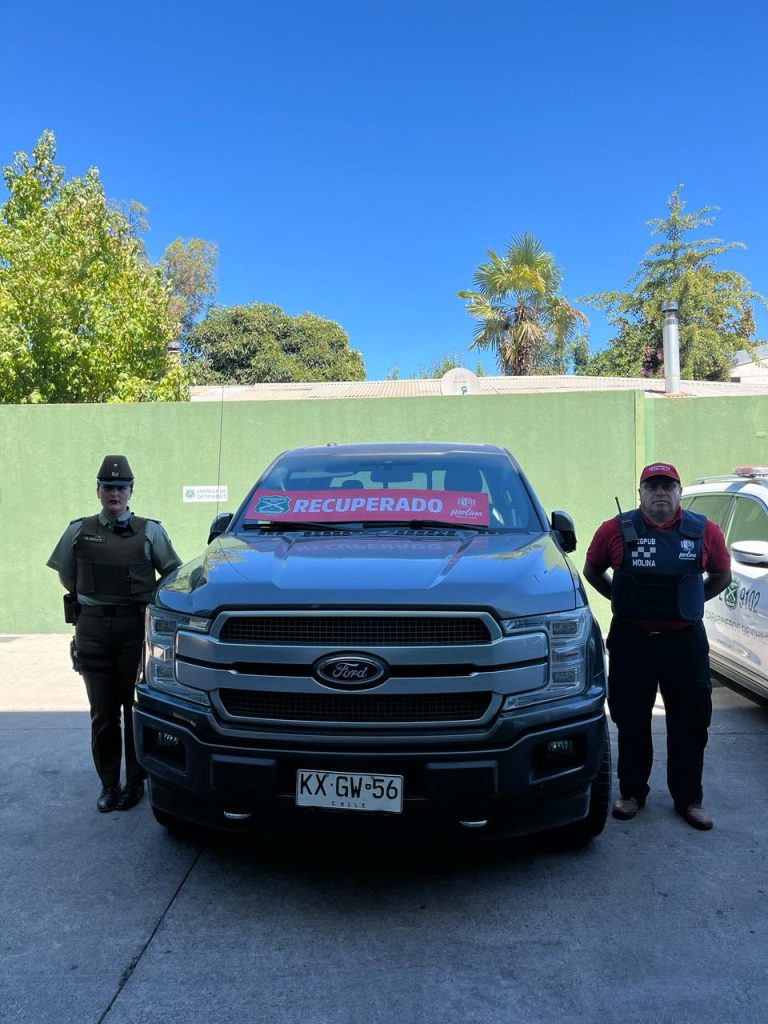 Patrulla Mixta recupera camioneta robada en Molina gracias a pórticos lectores de patentes