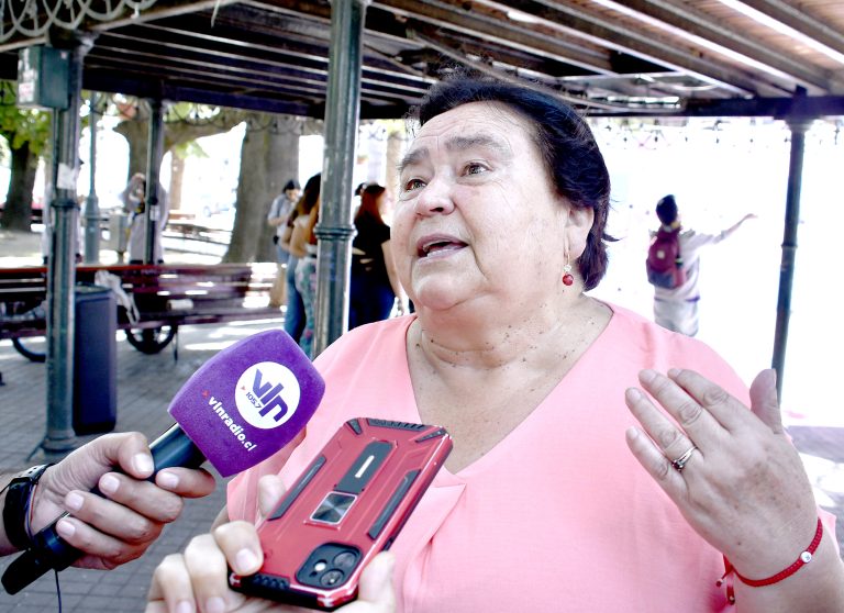 Dirigente pide mayor fiscalización en  los alrededores del Hospital de Curicó