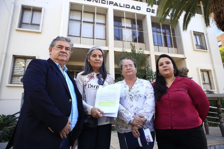 Concejales emplazan a jefe comunal para que aplique sanciones propuestas por Contraloría