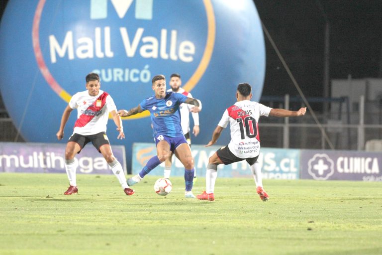 El curi no levanta cabeza