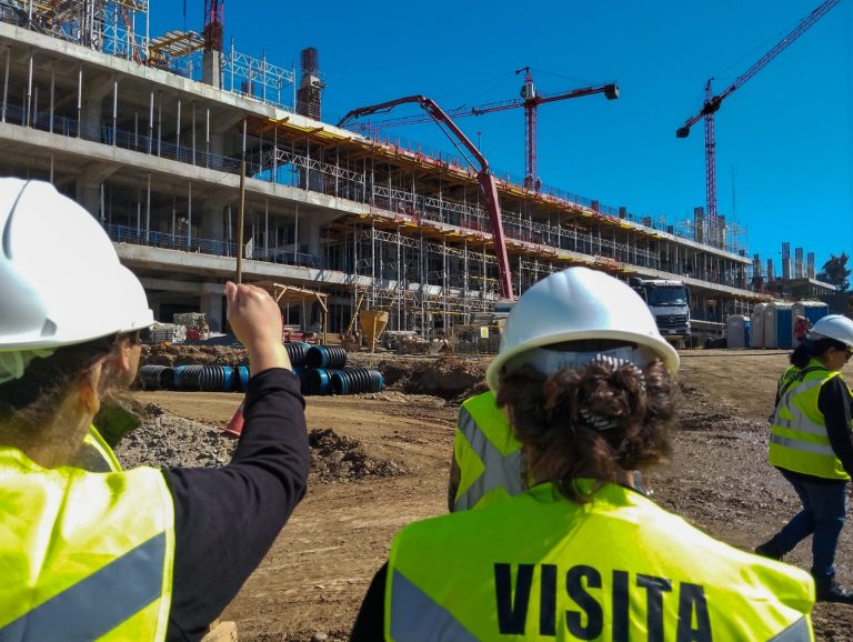 Hospital de Constitución: Obras presentan un 24% de avance