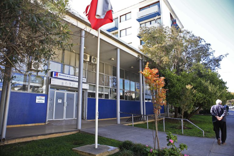 Denuncian prestaciones de alimentación y atención médica a personas “fallecidas”