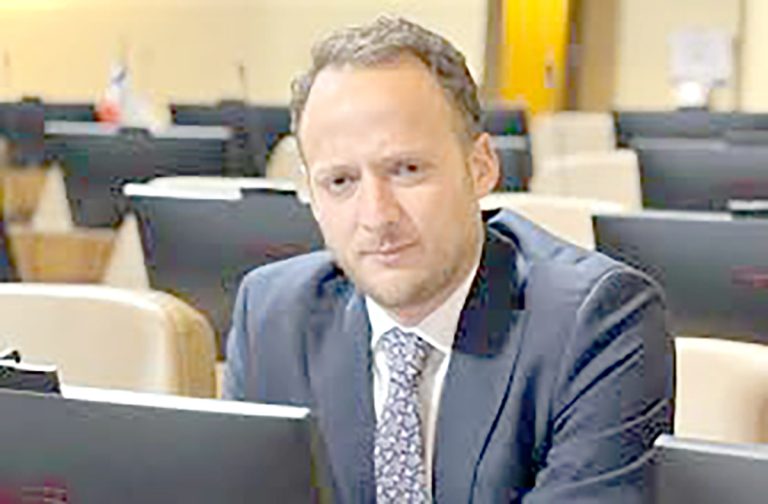 Diputado Guzmán apoya solicitud de fiscal  para investigar delitos en mercados agrícolas