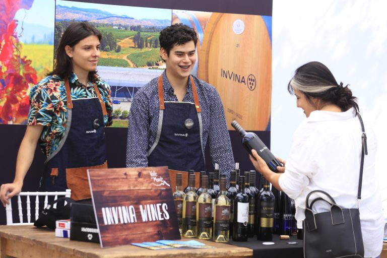 Concurrida nueva edición del Boulevard del Vino